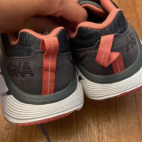 Hoka One Gaviota 2 Women's Running Shoe Sneaker in Gray and Orange - 8D Wide - Picture 3 of 7